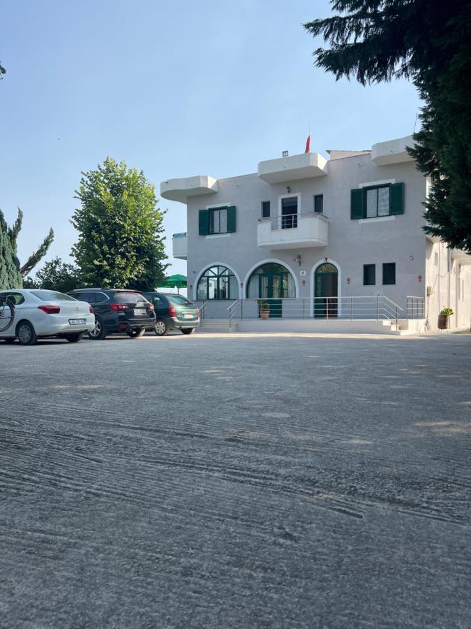 Hotel Agron Orikum Exterior foto